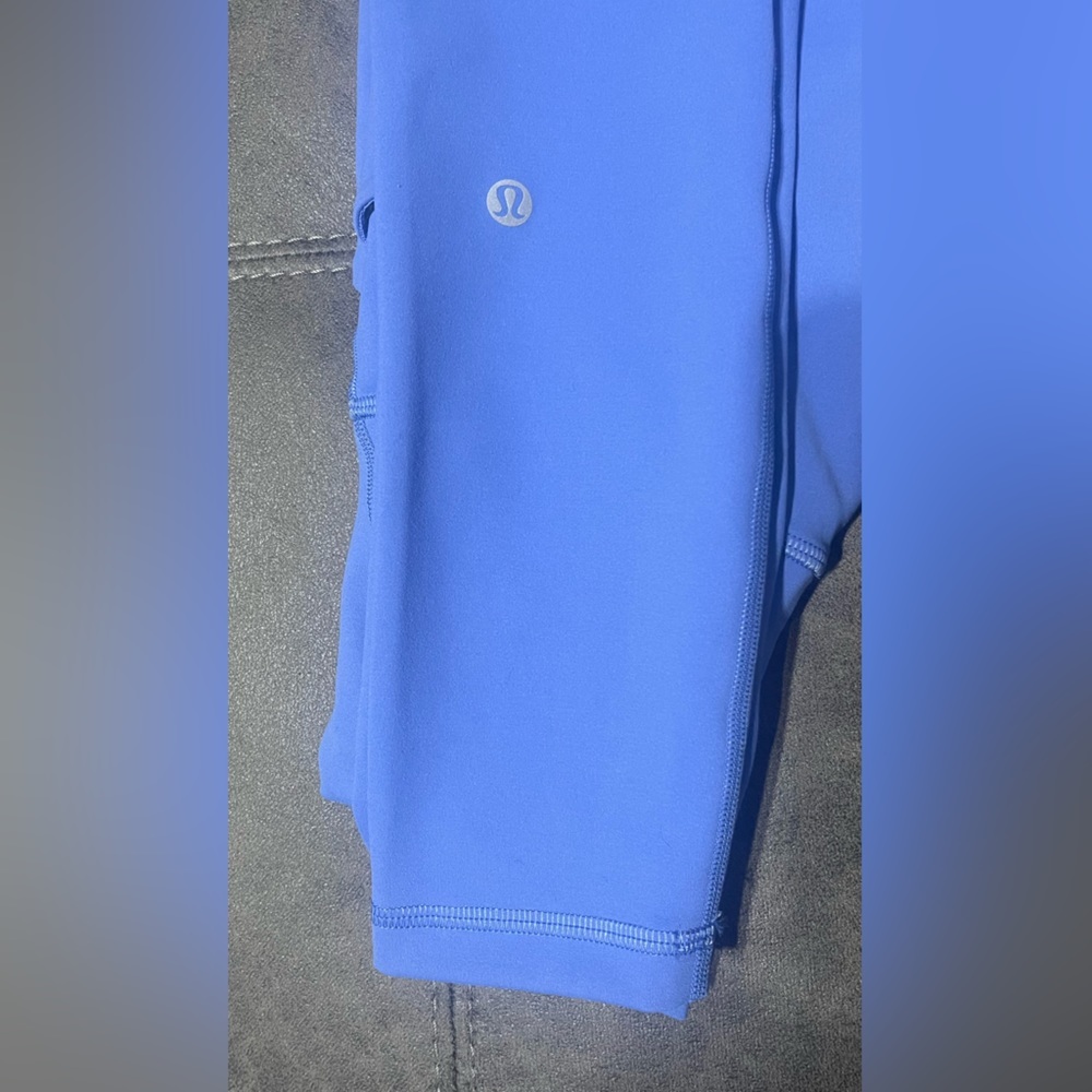 Lululemon Wunder Train HR Leggings with pockeys 25” - Picture 5 of 6